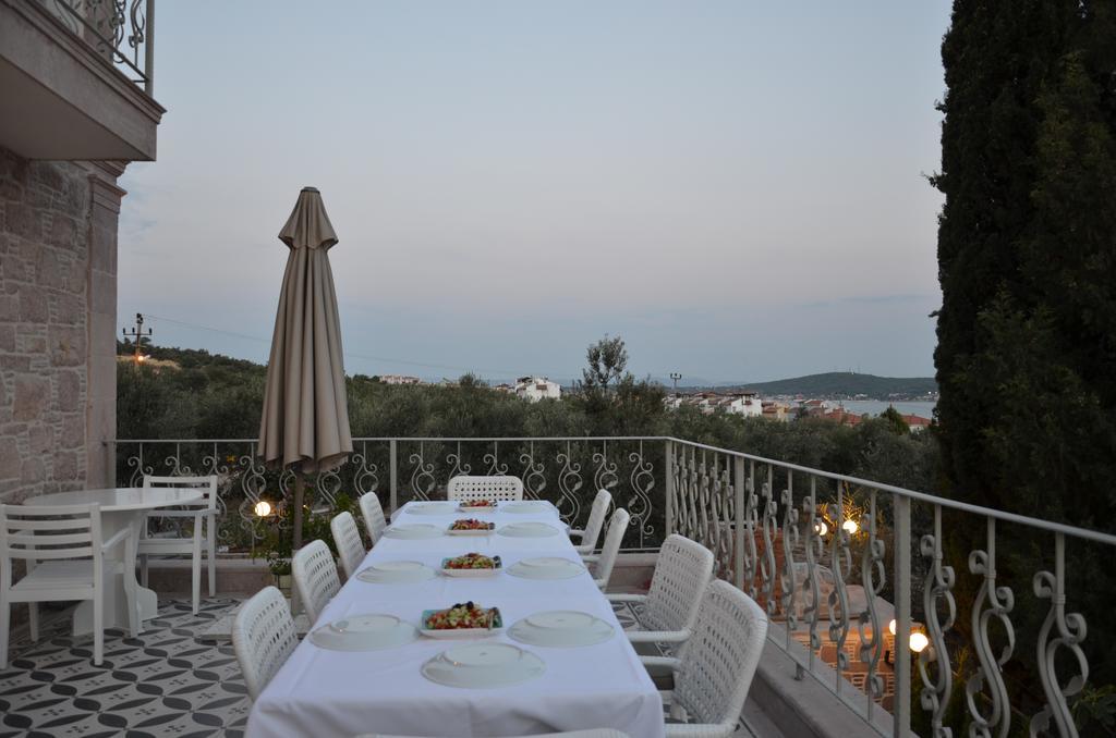 Cunda Fora Hotel Ayvalik Exterior photo