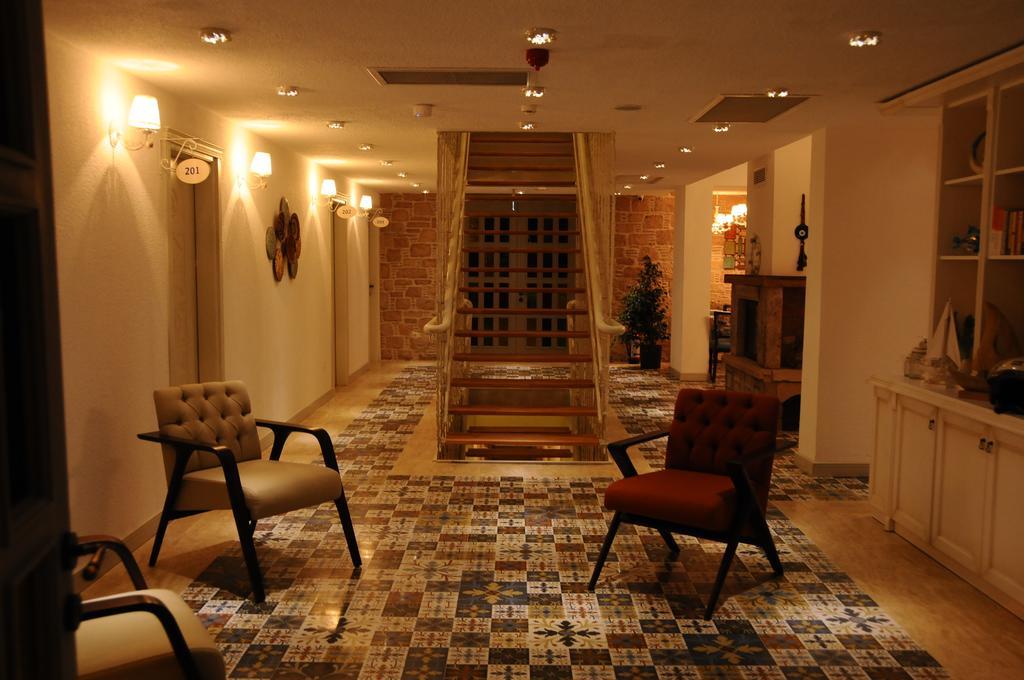 Cunda Fora Hotel Ayvalik Exterior photo
