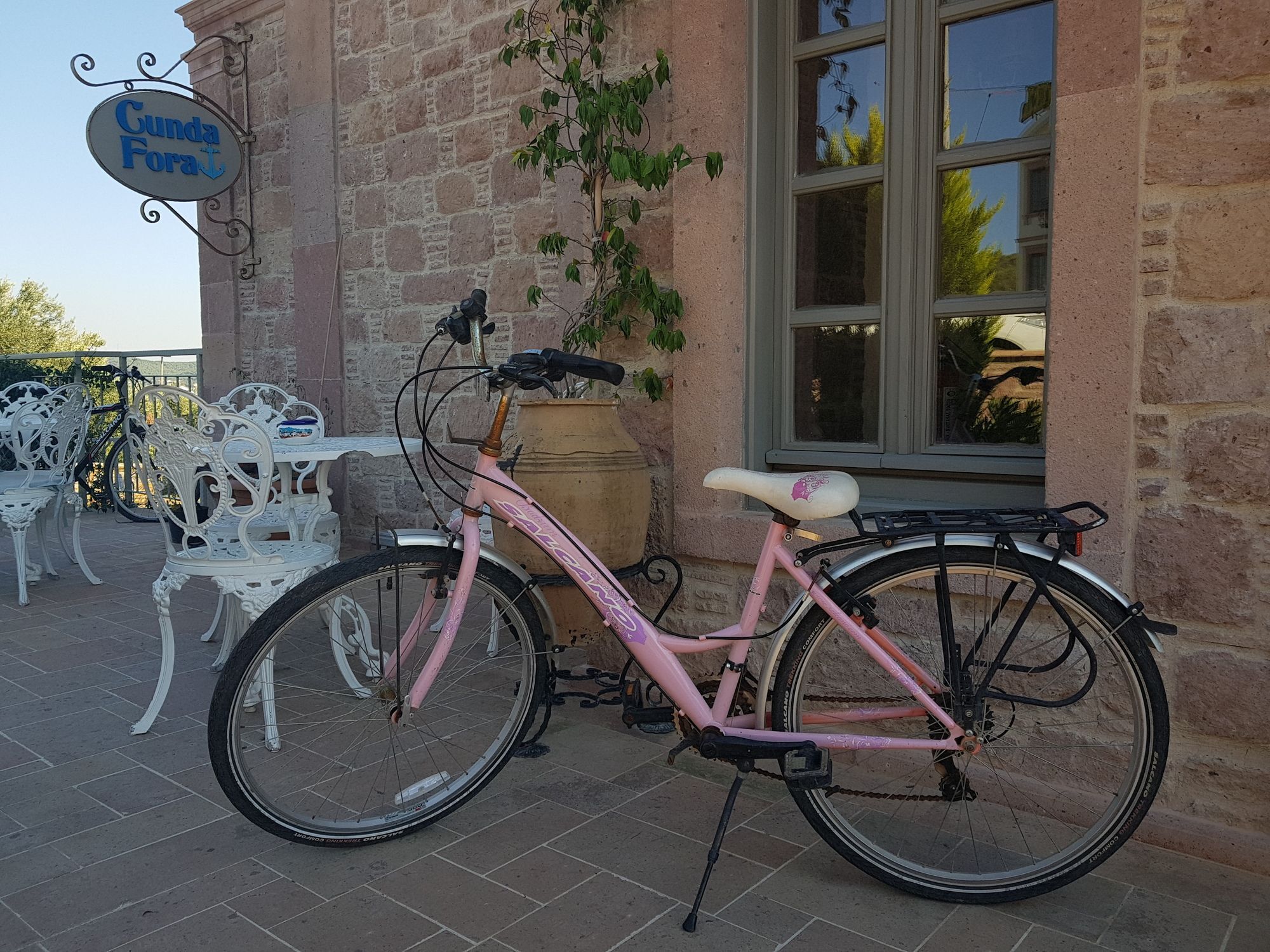 Cunda Fora Hotel Ayvalik Exterior photo